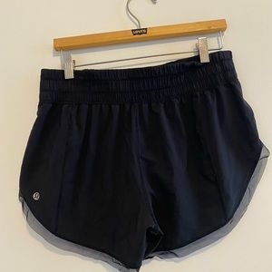 Lululemon Black flowey shorts